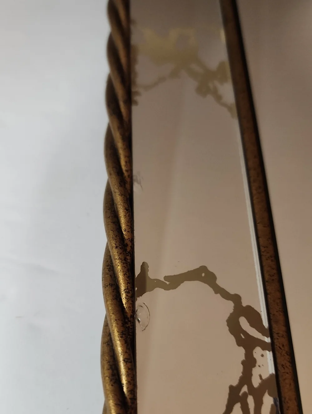 HOMECO MCM Vintage Mirror Twist Gold Trim & Hearts Wall Decor Elegant Accent